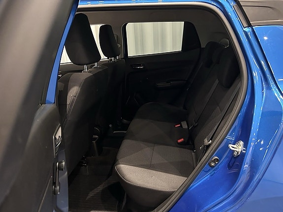 Suzuki Swift 7 of 13