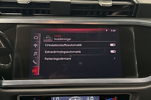 Audi Q3 14 of 26