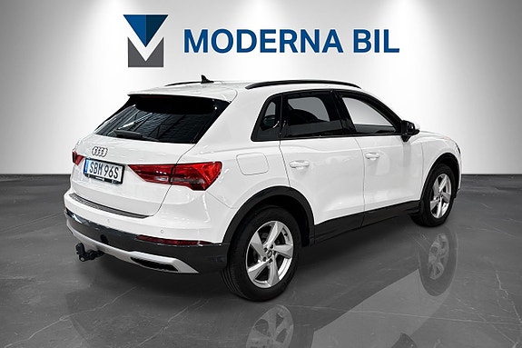 Audi Q3 6 of 26