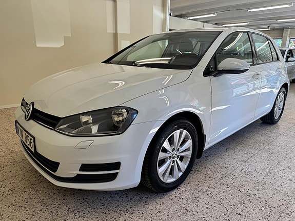 Volkswagen Golf VII