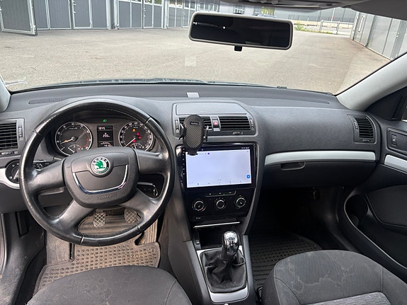 Skoda Octavia 5 of 5
