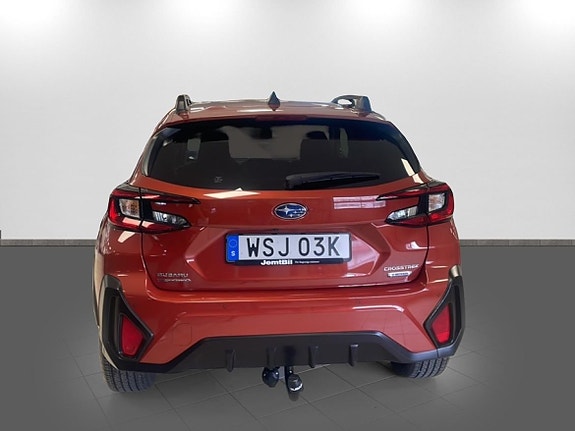 Subaru Crosstrek 3 of 5