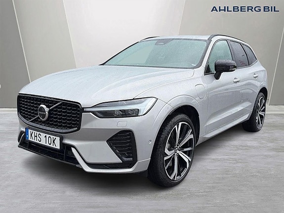 Volvo XC60 2 of 3