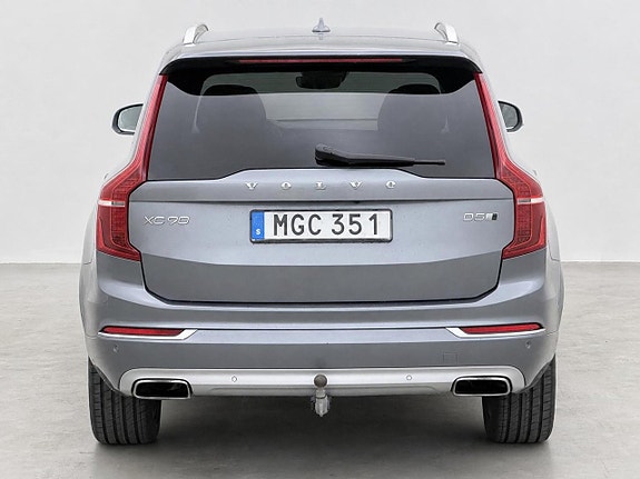 Volvo XC90 21 of 25