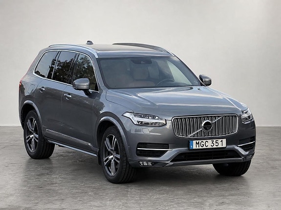 Volvo XC90 23 of 25