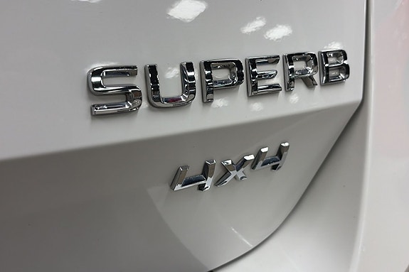 Skoda Superb 18 of 24
