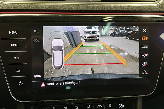 Skoda Superb 15 of 24