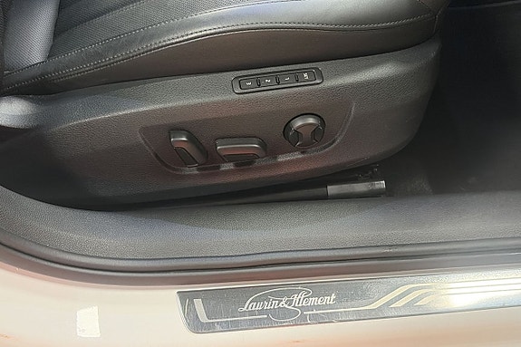 Skoda Superb 9 of 24