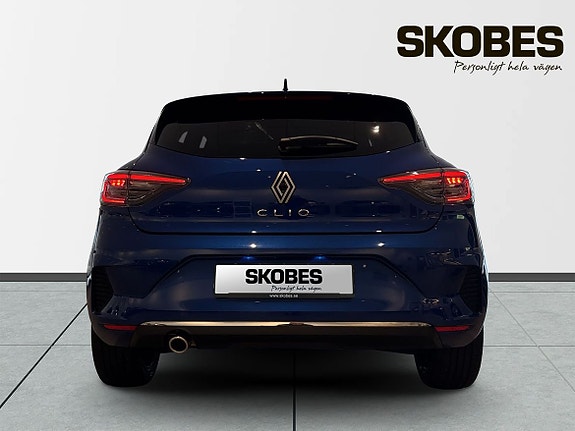 Renault Clio 6 of 27