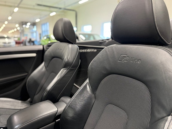 Audi A5 9 of 17