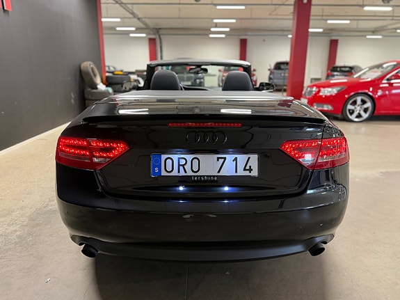 Audi A5 4 of 17