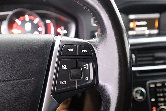 Volvo S60 15 of 20