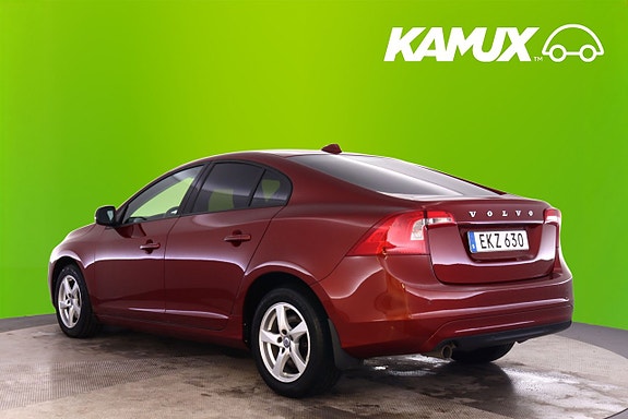 Volvo S60 5 of 5