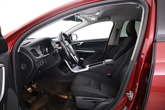 Volvo S60 11 of 20