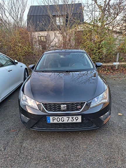 Seat Leon 3 of 5