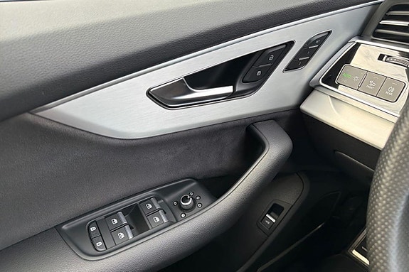 Audi Q7 16 of 24