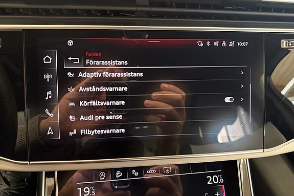 Audi Q7 24 of 24