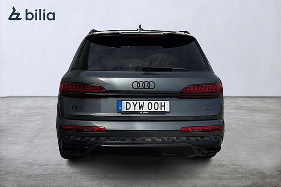 Audi Q7 5 of 24