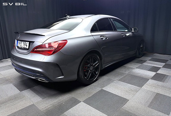 Mercedes-Benz CLA220 d 4 of 30