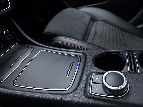 Mercedes-Benz CLA220 d 26 of 30