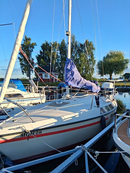 Maxi 68 — View photo 1