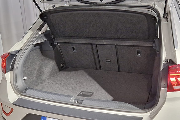 Volkswagen T-Roc 6 of 14