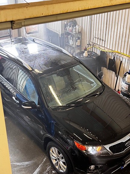 Kia Sorento 4 of 5