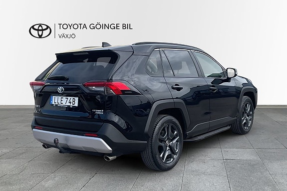 Toyota RAV4 16 of 22