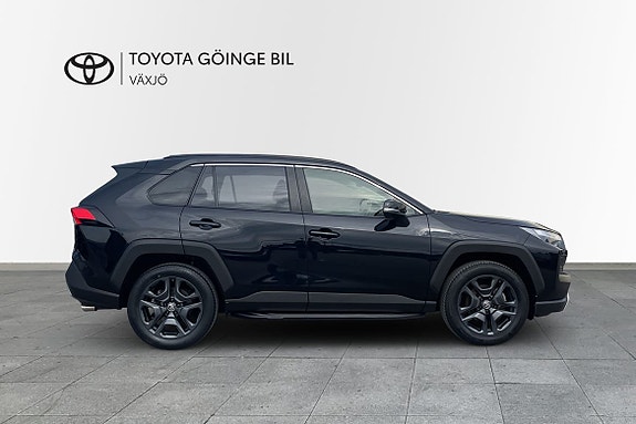 Toyota RAV4 15 of 22