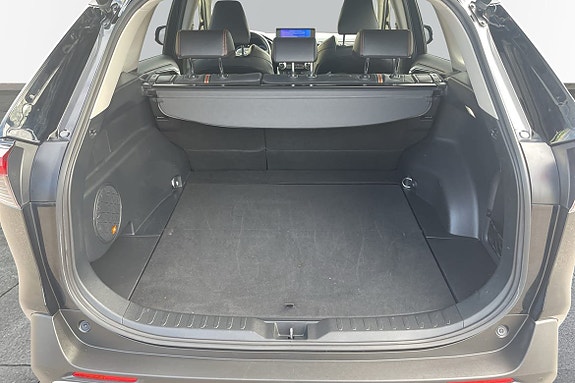 Toyota RAV4 10 of 22