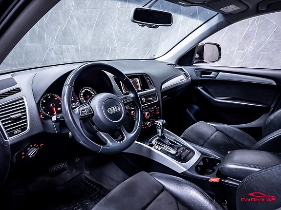 Audi Q5 11 of 27