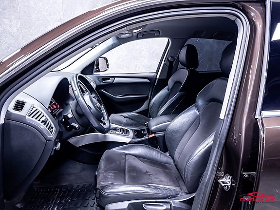 Audi Q5 10 of 27