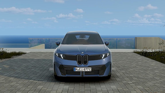 BMW iX3 3 of 13