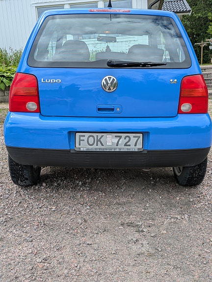 Volkswagen Lupo 2 of 5