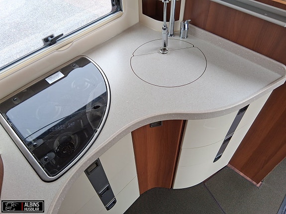 Carthago Chic E-Line I58 XL / Hydrauliska stödben 17 of 21