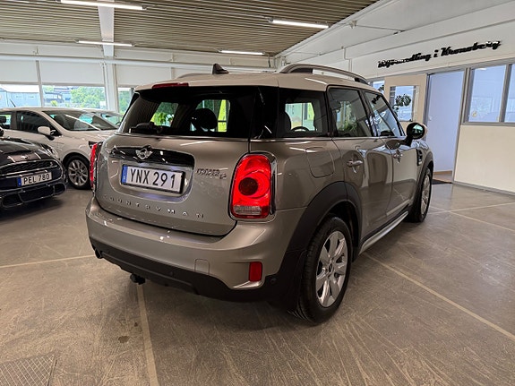 MINI Countryman Cooper D 3 of 5