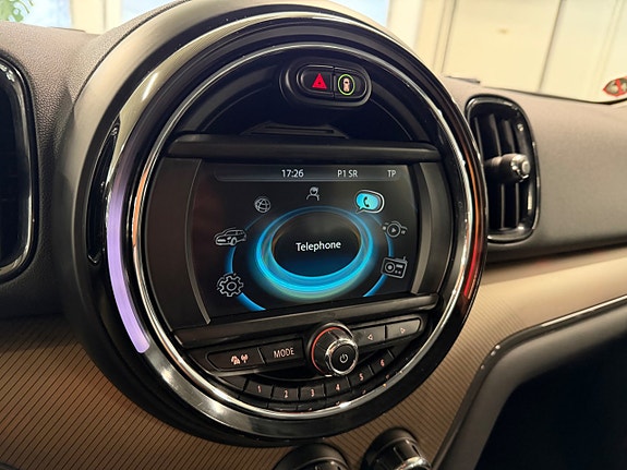 MINI Countryman Cooper D 16 of 17