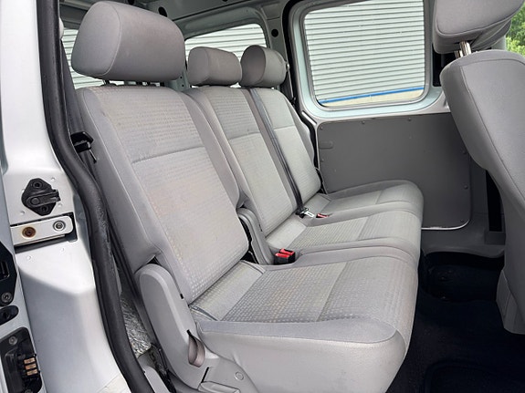 Volkswagen Caddy 12 of 23
