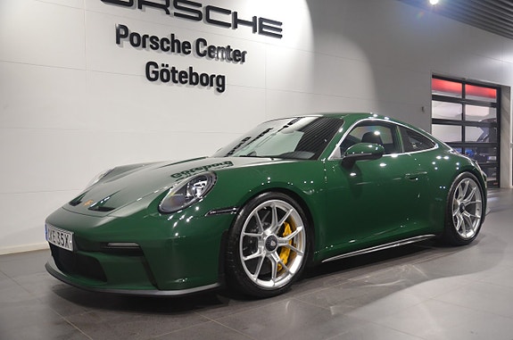 Porsche 911 GT3 8 of 22