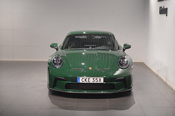 Porsche 911 GT3 3 of 5