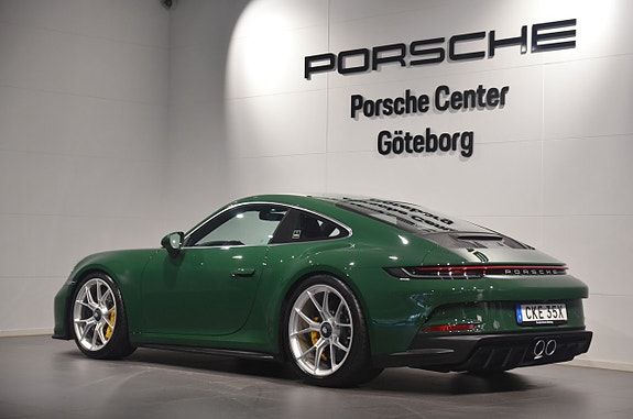 Porsche 911 GT3 5 of 5