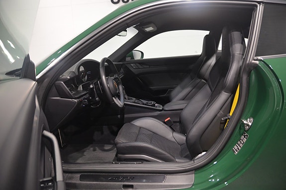 Porsche 911 GT3 10 of 22