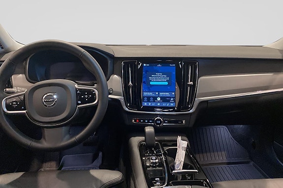 Volvo V90 8 of 13