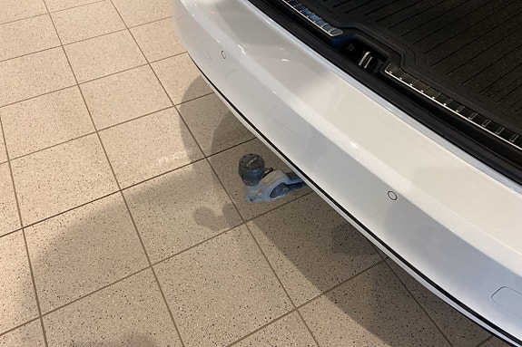 Volvo V90 11 of 13
