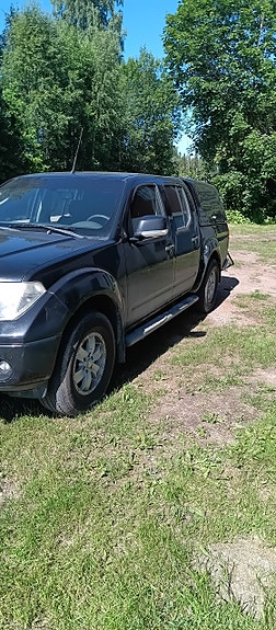Nissan Navara 3 of 5