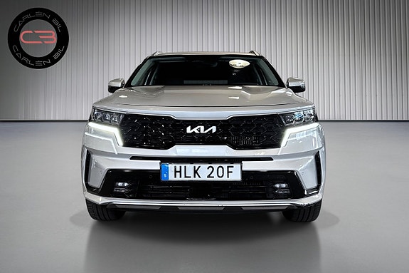 Kia Sorento 2 of 5