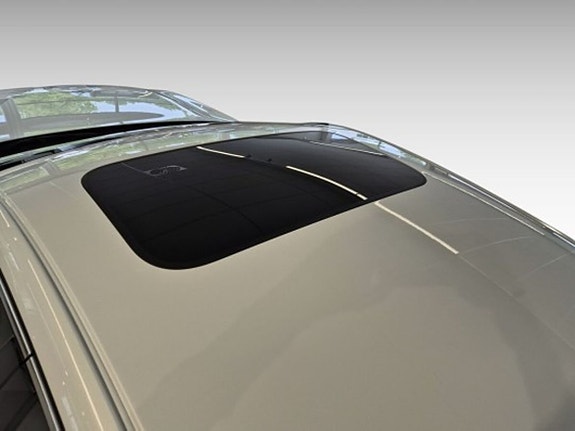 Volvo S90 5 of 5