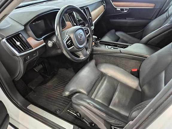 Volvo S90 6 of 7