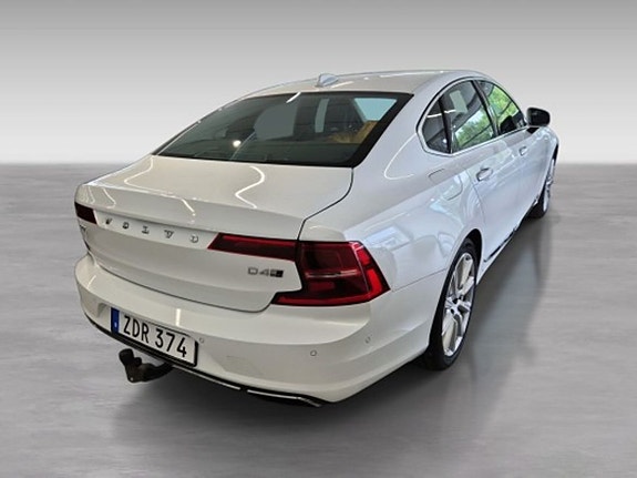 Volvo S90 3 of 5