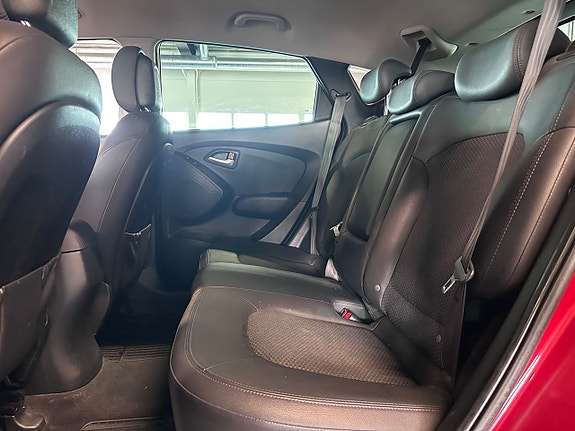 Hyundai ix35 8 of 9
